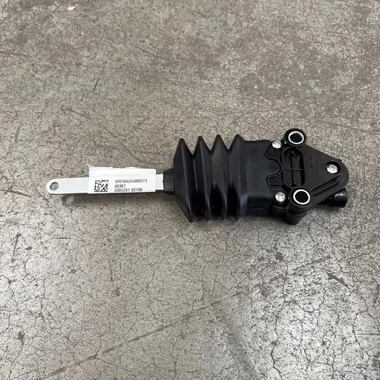 Автозапчасти HOWO Грузовик HOWO Топливный насос Vg1560080023