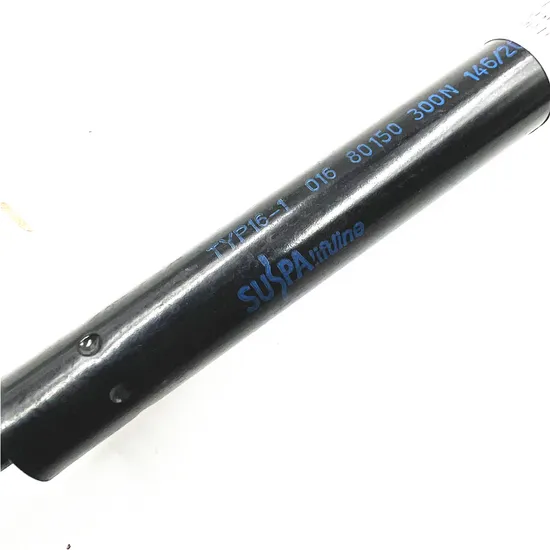 Популярный среди производителей практичный красивый устойчивый к высоким температурам силиконовый коврик для внутренней чашки воды в автомобиле