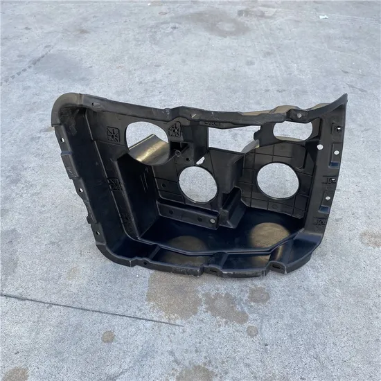 Shacman Delong F2000 F3000 X3000 Детали кузова кабины Правая акустическая панель Акустическая панель двигателя Dz13241690012