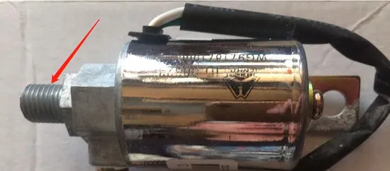 Zf8098 Wg9725478228 Новая сталь HOWO Самосвал, рулевой редуктор, насос рулевого управления с гидроусилителем, система рулевого управления